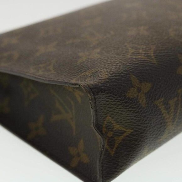 LOUIS VUITTON Monogram Poche Toilette 26 Pouch - Picture 14 of 15